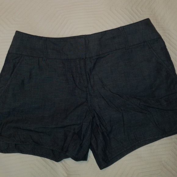 Shorts - Picture 1 of 3